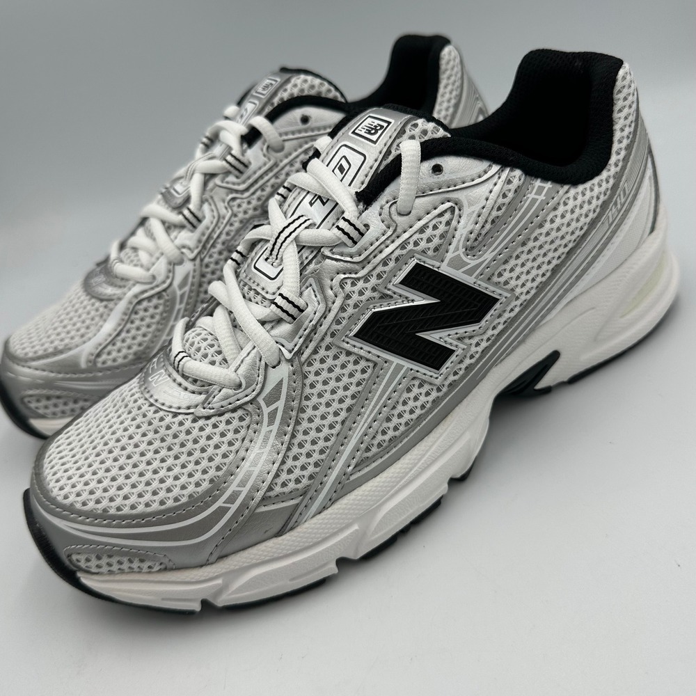 New Balance 740 Silver Metallic White Black GR740NW GS 6.5Y / 8 Wm Running Shoes